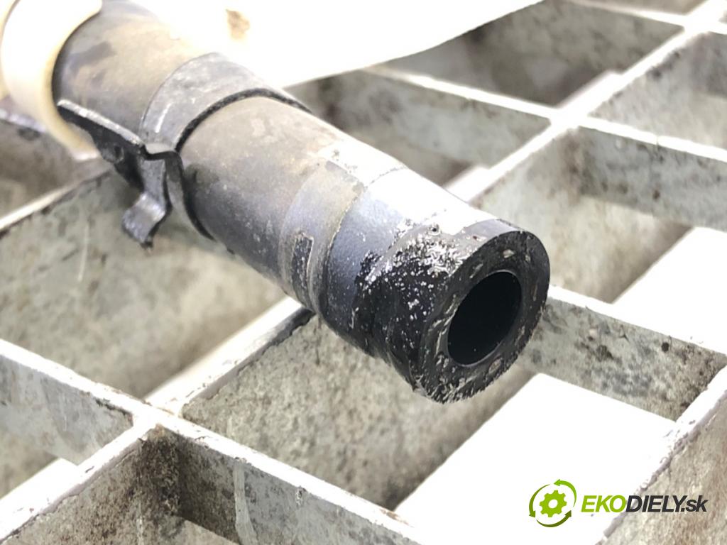 VW POLO V (6R1, 6C1) 2009 - 2022    1.4 (6R1) 63 kW [85 KM] benzyna 2009 - 2014  hadica servočerpadlo  (Rúrky, hadice servočerpadla)