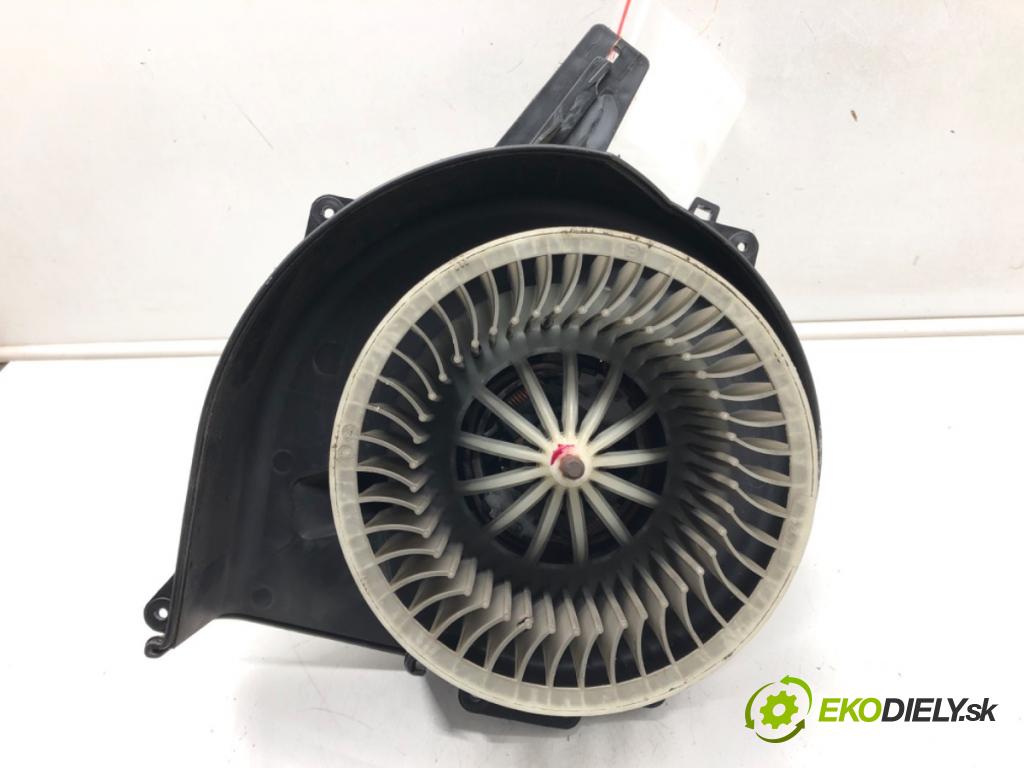 VW POLO V (6R1, 6C1) 2009 - 2022    1.4 (6R1) 63 kW [85 KM] benzyna 2009 - 2014  ventilátor kúrenia 6Q0820015H