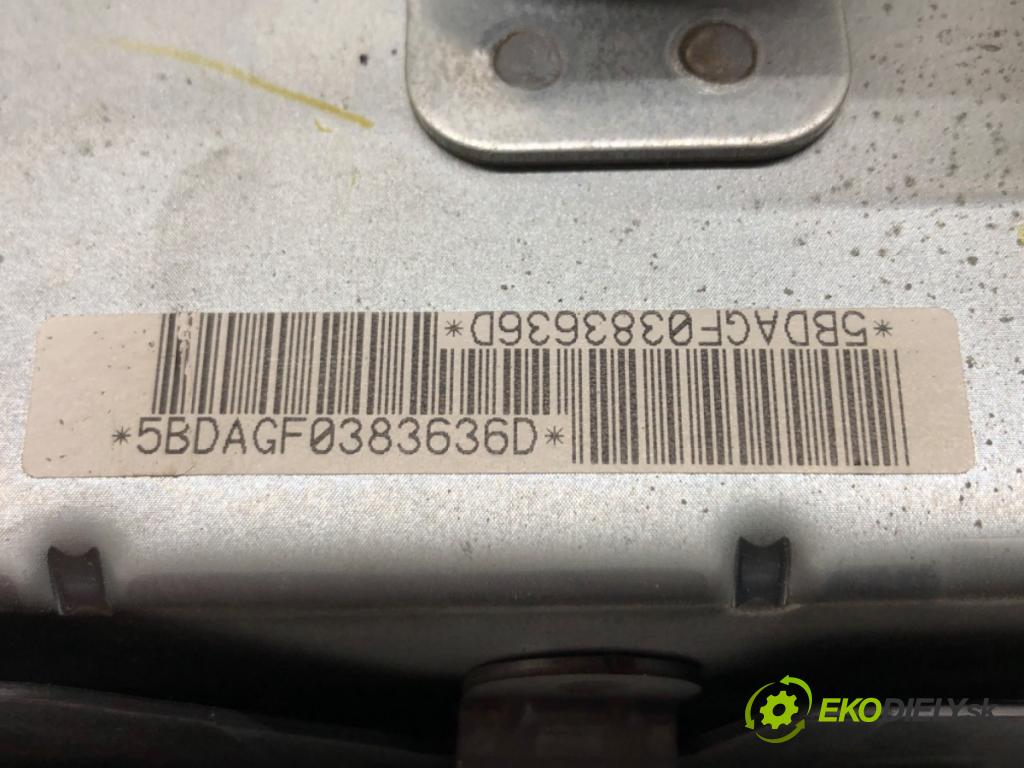 PEUGEOT 107 (PM_, PN_) 2005 - 2014    1.0 50 kW [68 KM] benzyna 2005 - 2014  AirBag spolujazdca  (Airbagy)