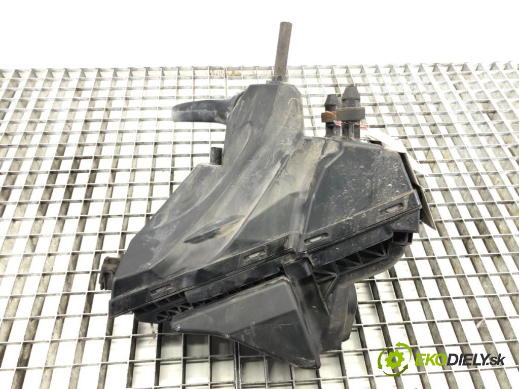 AUDI A4 B8 Avant (8K5) 2007 - 2015    2.0 TDI 105 kW [143 KM] olej napędowy 2008 - 2015  Obal filtra vzduchu 8K0133835AD (Obaly filtrov vzduchu)