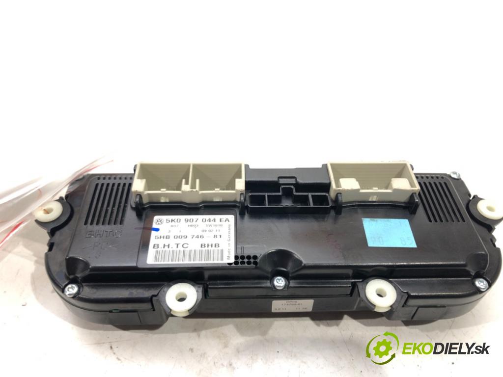 VW TIGUAN (5N_) 2007 - 2018    2.0 TDI 4motion 100 kW [136 KM] olej napędowy 2007  Panel ovládania kúrenia 5K0907044EA (Prepínače, spínače, tlačidlá a ovládače kúrenia)