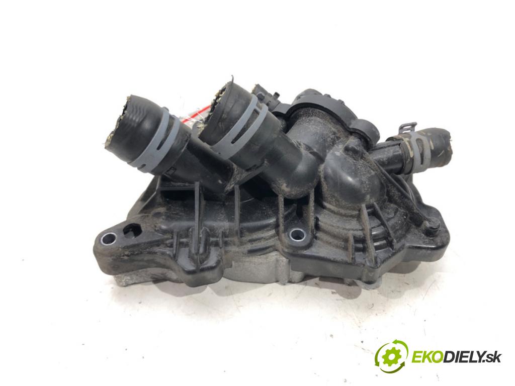 SKODA SUPERB III (3V3) 2015 - 2022    1.4 TSI 110 kW [150 KM] benzyna 2015 - 2022  Obal termostatu 04E121042AC 04E121600CB (Príruby, termostaty a obaly termostatov)