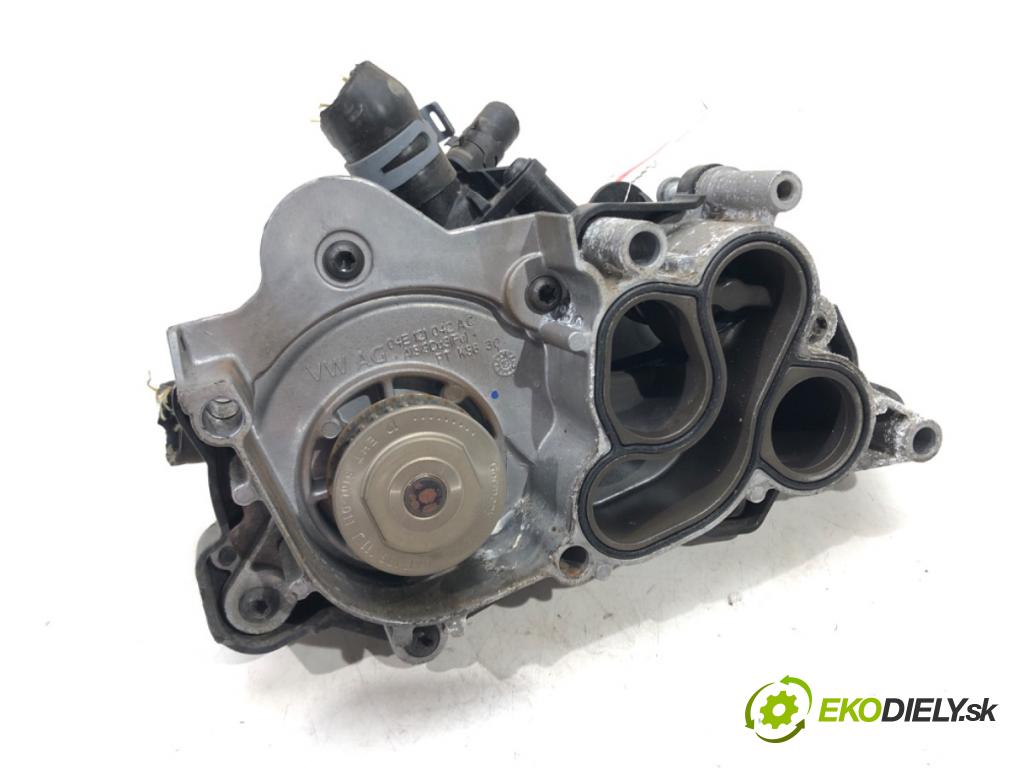 SKODA SUPERB III (3V3) 2015 - 2022    1.4 TSI 110 kW [150 KM] benzyna 2015 - 2022  Obal termostatu 04E121042AC 04E121600CB (Príruby, termostaty a obaly termostatov)