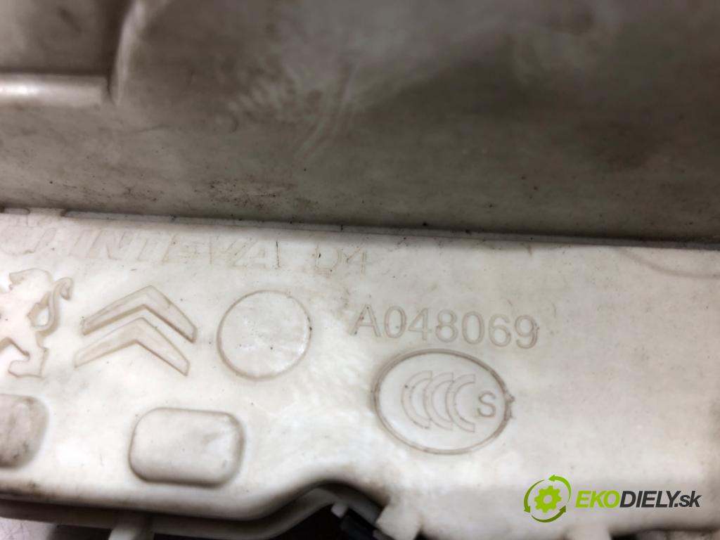 PEUGEOT 301 2012 - 2022    1.6 LPG 85 kW [116 KM] Benzyna / gaz samochodowy (  zámok dveře pravý přední část 767857