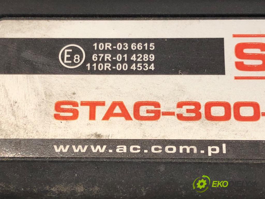 --- ---    ---  riadiaca jednotka do plynového pedálu LPG STAG-300-6 QMAX BASIC (Riadiace jednotky)