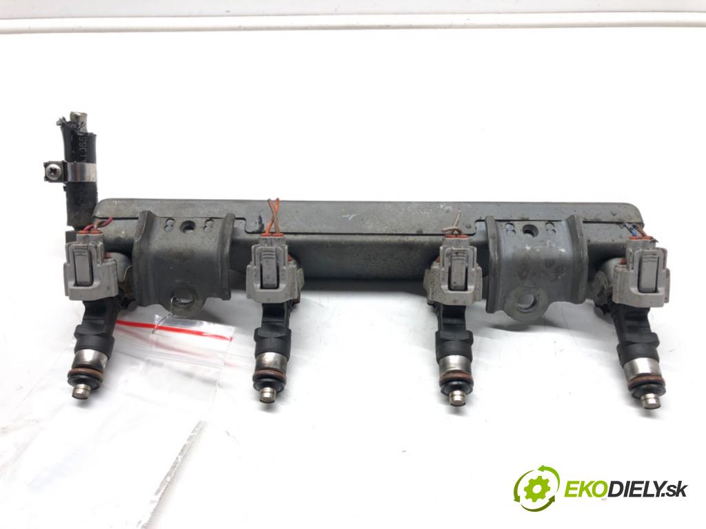 NISSAN NOTE (E11, NE11) 2005 - 2013    1.4 65 kW [88 KM] benzyna 2006 - 2012  Lišta vstrekovacia 16600AX20B (Vstrekovacie lišty)