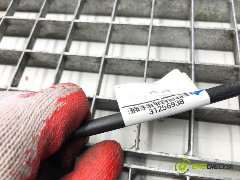 VOLVO V70 III (135) 2007 - 2016    T5 177 kW [241 KM] benzyna 2010 - 2014  Kulisa P31259559 (Rýchlostné páky / kulisy)