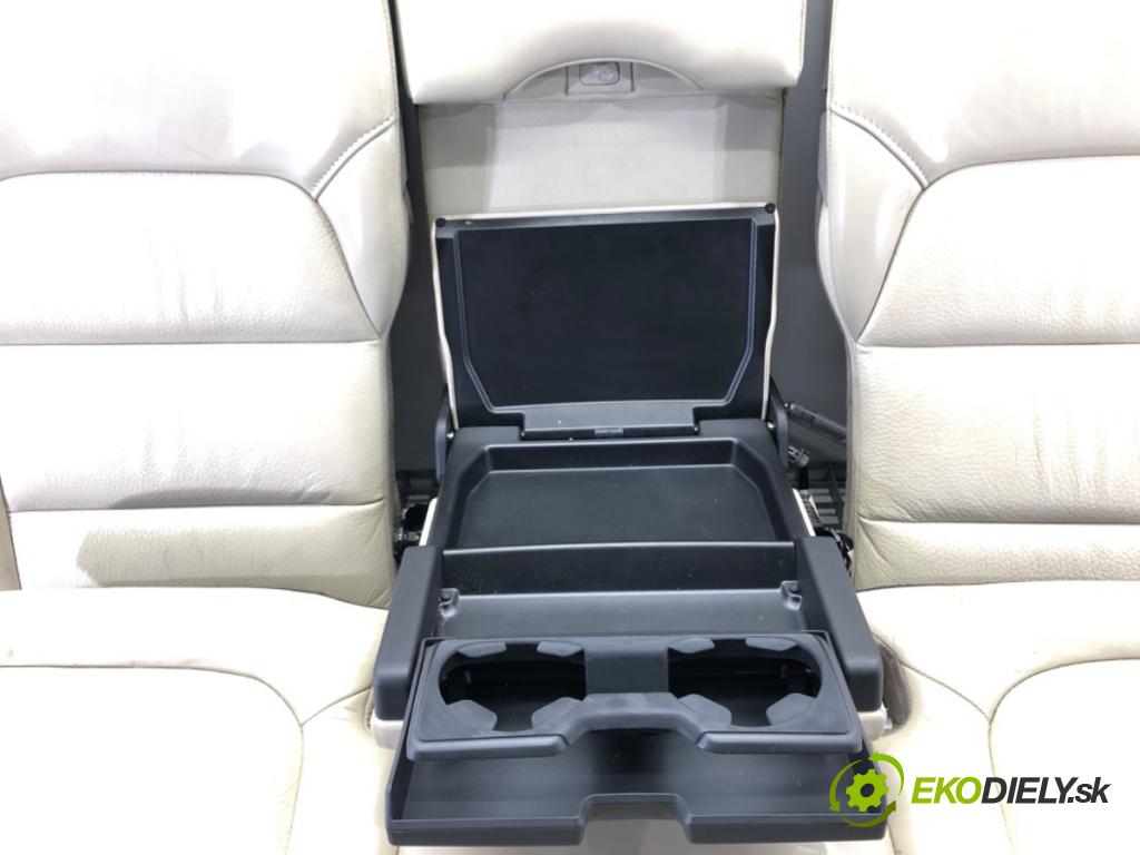 VOLVO V70 III (135) 2007 - 2016    T5 177 kW [241 KM] benzyna 2010 - 2014  Sedadlo druhý RIADOK: