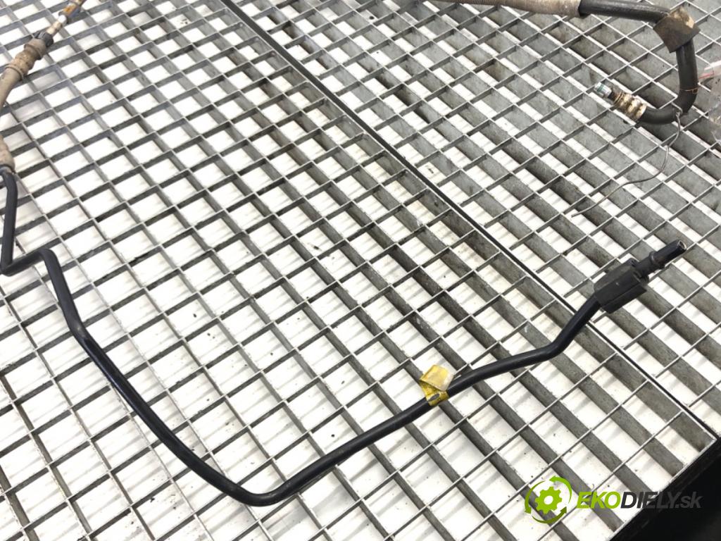 VOLVO V70 III (135) 2007 - 2016    T5 177 kW [241 KM] benzyna 2010 - 2014  hadica servočerpadlo  (Rúrky, hadice servočerpadla)