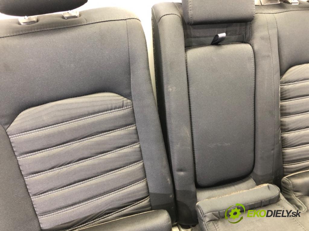 FORD MONDEO V sedan (CD) 2012 - 2022    2.5 127 kW [173 KM] benzyna 2012 - 2022  Sedadlo druhý RIADOK: