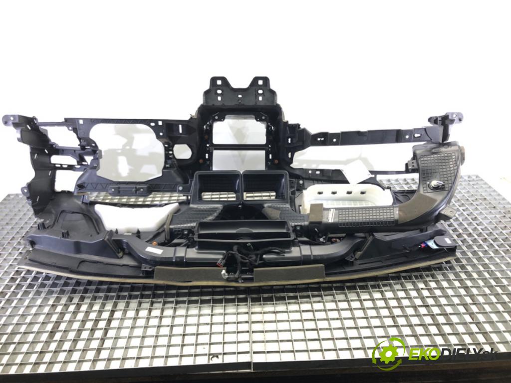 FORD MONDEO V liftback (CE) 2014 - 2022    2.0 TDCi 110 kW [150 KM] olej napędowy 2014 - 2022  Palubná doska  (Palubné dosky)