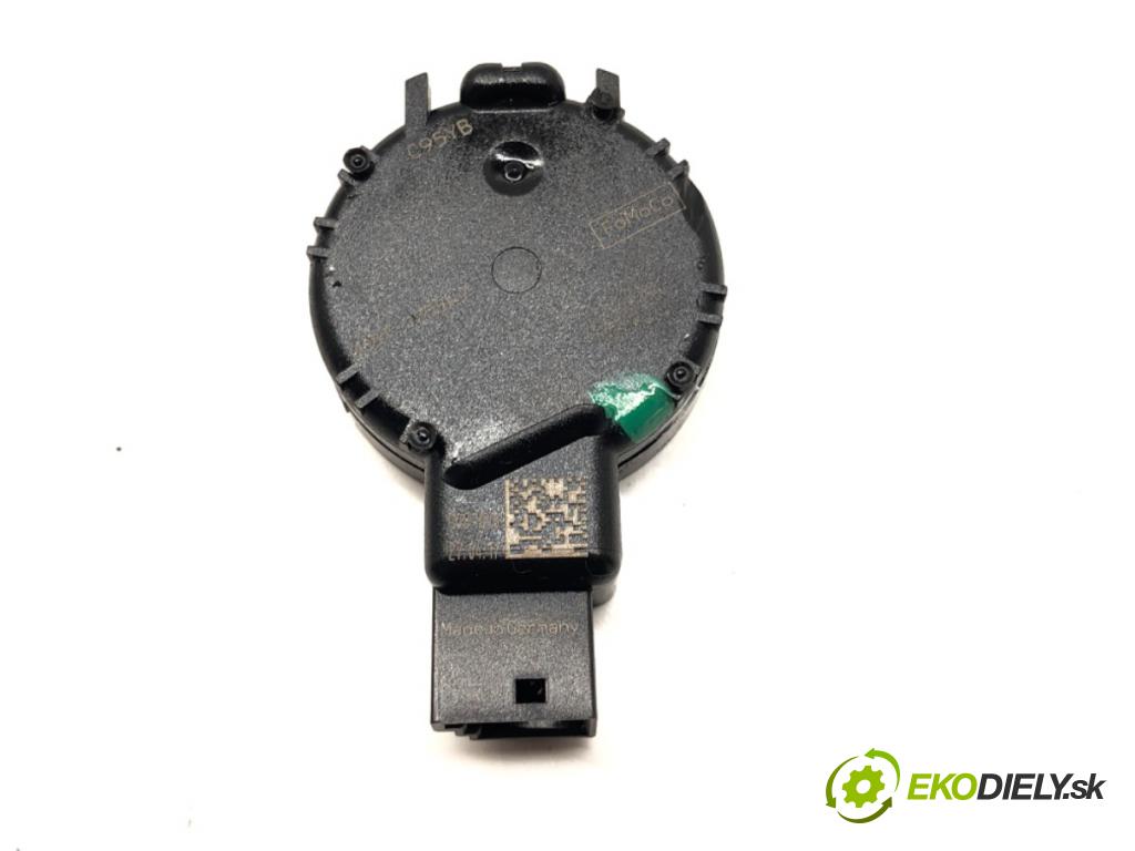 FORD MONDEO V liftback (CE) 2014 - 2022    2.0 TDCi 110 kW [150 KM] olej napędowy 2014 - 2022  Snímač dažďa JU5T-17D547 (Snímače dažďa)