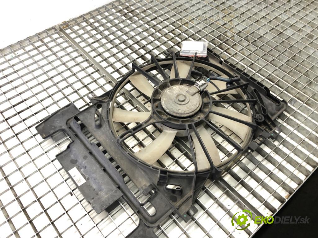 TOYOTA YARIS (_P9_) 2005 - 2014    1.4 D-4D (NLP90_) 66 kW [90 KM] olej napędowy 2005  Ventilátor chladiča MF422750-0492 (Ventilátory)