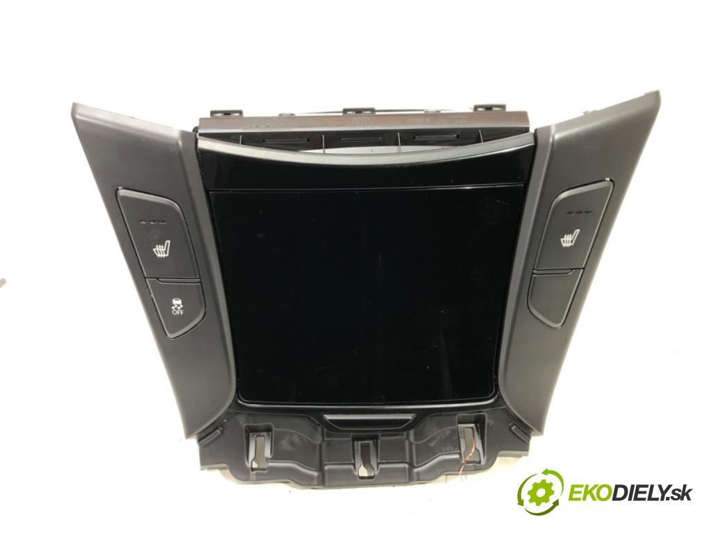HYUNDAI i40 I (VF) 2012 - 2022    1.7 CRDi 100 kW [136 KM] olej napędowy 2012 - 2022  Priehradka, kastlík stredový 84630-3Z440