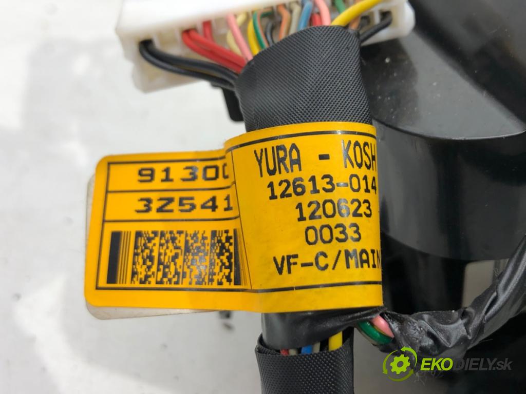 HYUNDAI i40 I (VF) 2012 - 2022    1.7 CRDi 100 kW [136 KM] olej napędowy 2012 - 2022  Priehradka, kastlík stredový 84630-3Z440