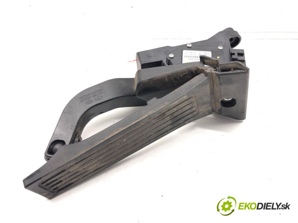 HYUNDAI i40 I (VF) 2012 - 2022    1.7 CRDi 100 kW [136 KM] olej napędowy 2012 - 2022  Potenciometer plynového pedálu 32726-3Z000 (Pedále)