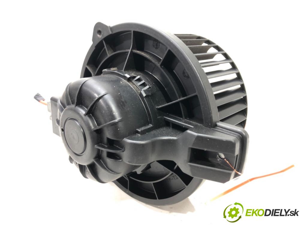 HYUNDAI i40 I (VF) 2012 - 2022    1.7 CRDi 85 kW [116 KM] olej napędowy 2012 - 2022  ventilátor kúrenia B30883-0510