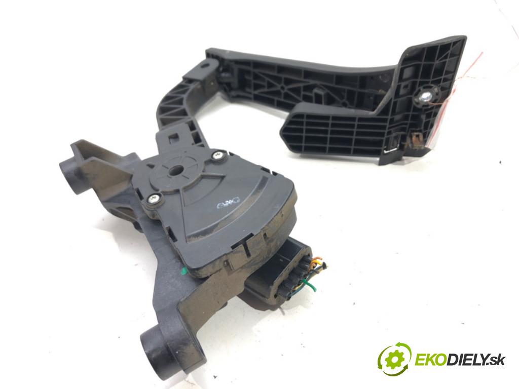 HYUNDAI i40 I (VF) 2012 - 2022    1.7 CRDi 85 kW [116 KM] olej napędowy 2012 - 2022  Potenciometer plynového pedálu  (Pedále)