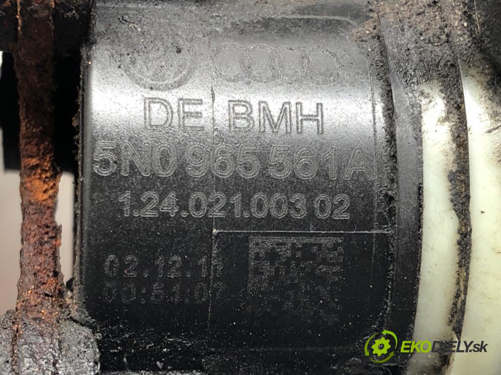 VW PASSAT B7 Variant (365) 2010 - 2015    2.0 TDI 103 kW [140 KM] olej napędowy 2010 - 2014  DALŠÍ: pumpa vody 5N0965561A (Vodní pumpy)