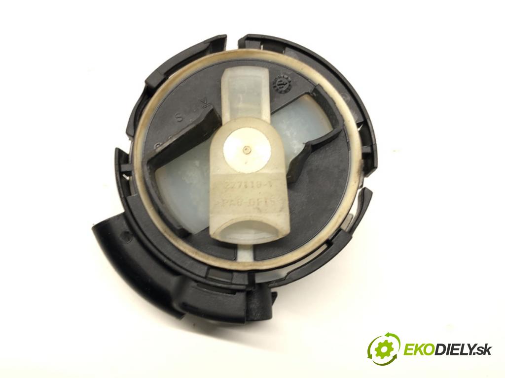 VW PASSAT B7 Variant (365) 2010 - 2015    2.0 TDI 103 kW [140 KM] olej napędowy 2010 - 2014  Snímač nárazu 3AA959354 (Snímače nárazu)