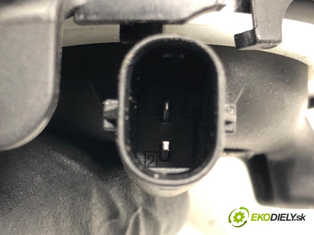 VW PASSAT B7 Variant (365) 2010 - 2015    2.0 TDI 103 kW [140 KM] olej napędowy 2010 - 2014  Snímač nárazu 3AA959354 (Snímače nárazu)