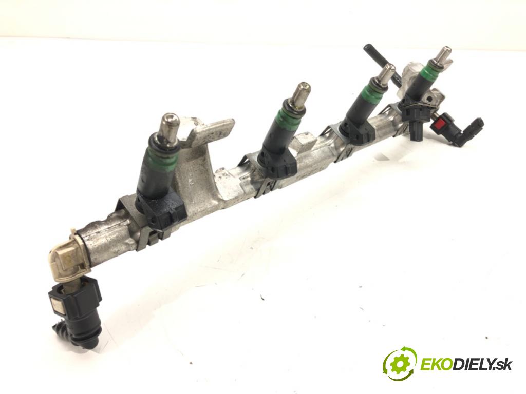 MAZDA 2 (DY) 2003 - 2007    1.6 74 kW [100 KM] benzyna 2003 - 2007  Lišta vstrekovacia  (Vstrekovacie lišty)