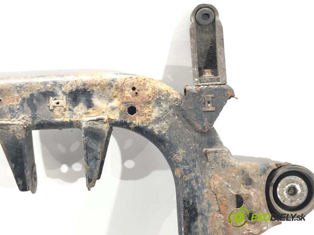 OPEL SIGNUM liftback (Z03) 2003 - 2008    3.0 V6 CDTI (F48) 130 kW [177 KM] olej napędowy 20  výztuha pod motor  (Výztuhy přední)