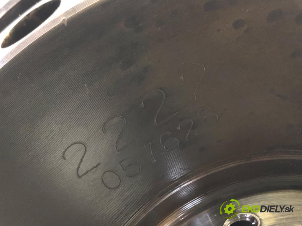 OPEL SIGNUM liftback (Z03) 2003 - 2008    3.0 V6 CDTI (F48) 130 kW [177 KM] olej napędowy 20  Kardaň, hriadeľ KLIKA: Y30DT (Ostatné)