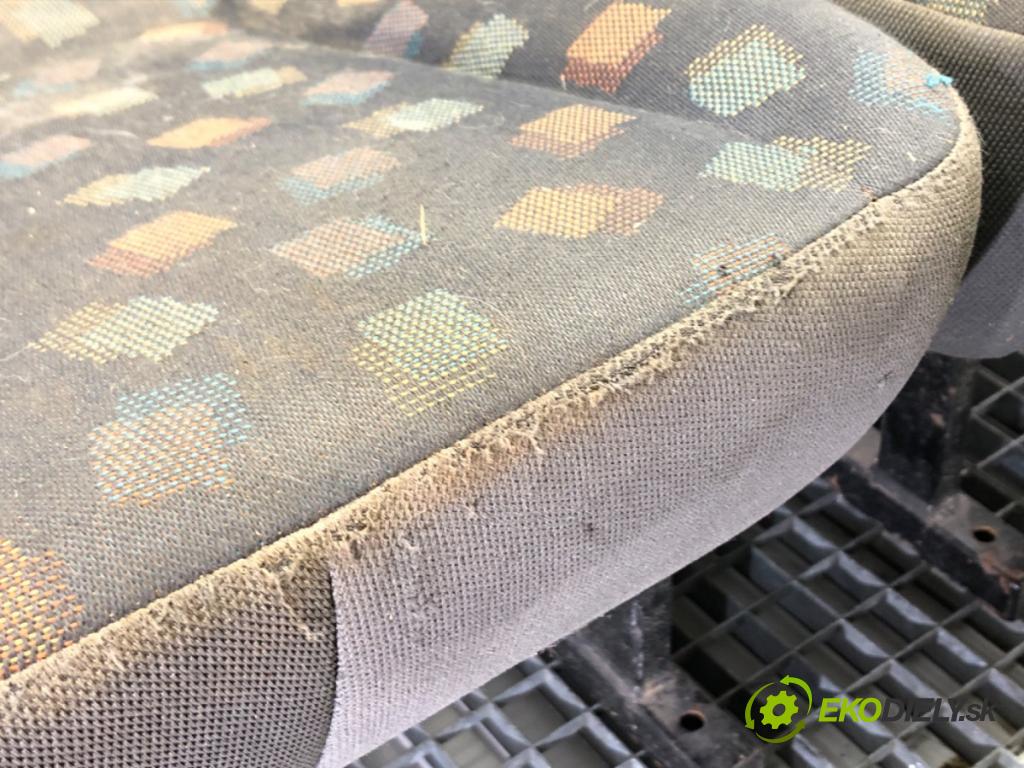 MERCEDES-BENZ VITO / MIXTO Skrzynia (W639) 2003 - 2022    109 CDI (639.601, 639.603, 639.605) 65 kW [88 KM]   Sedadlo zad  (Sedačky, sedadlá)