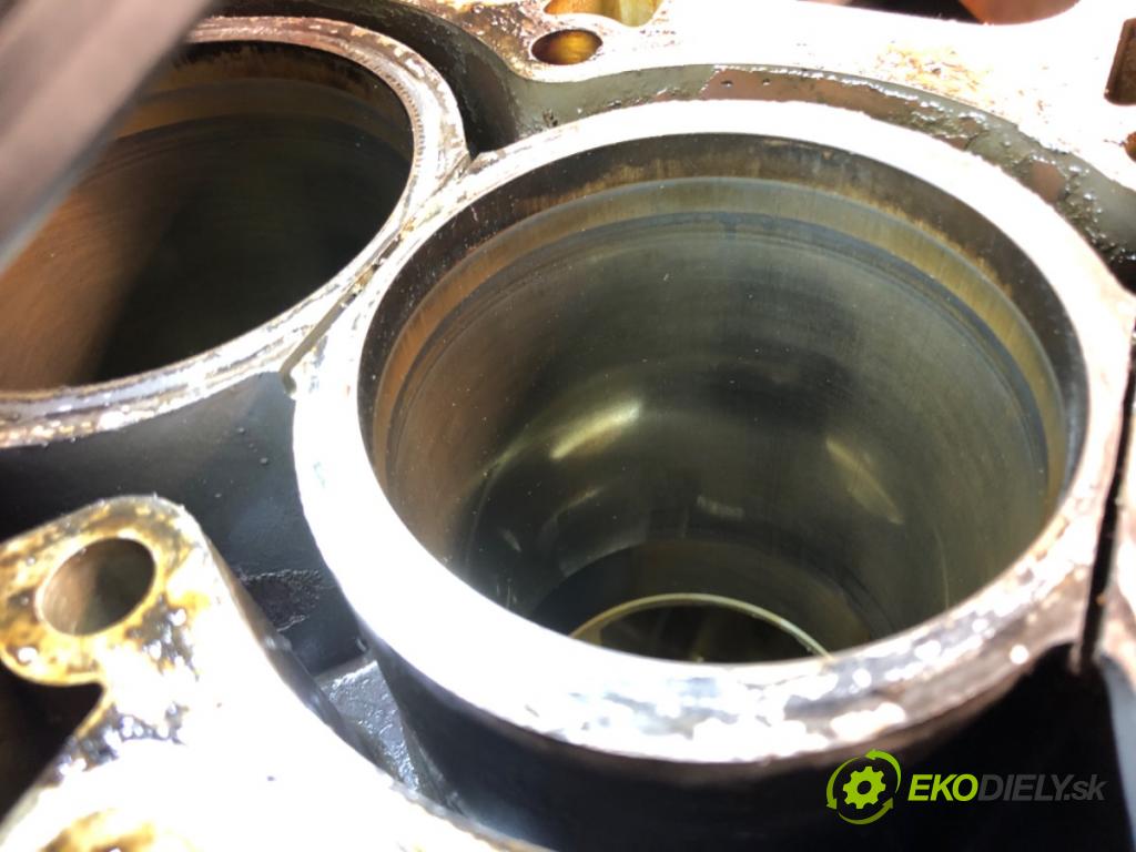 BMW 5 (F10) 2009 - 2016    535 i 225 kW [306 KM] benzyna 2010 - 2016  blok Motor 7585979 (Blok motora)