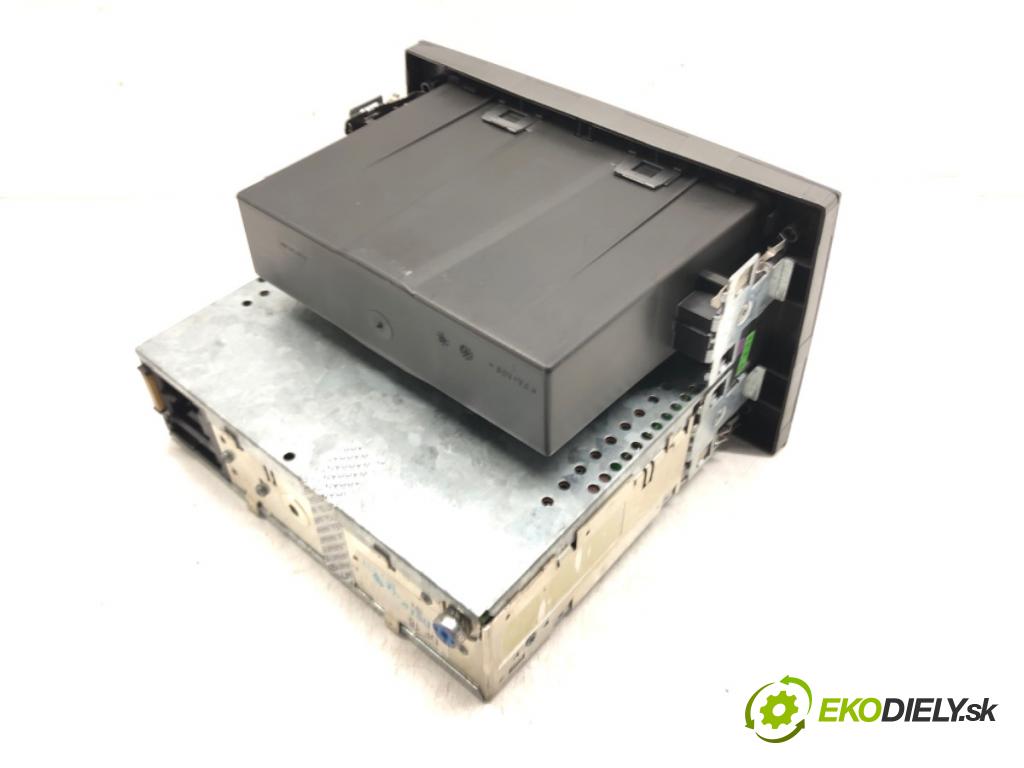 OPEL CORSA C (X01) 2000 - 2009    1.0 (F08, F68) 44 kW [60 KM] benzyna 2003 - 2009  RADIO 13127012 (Audio zariadenia)