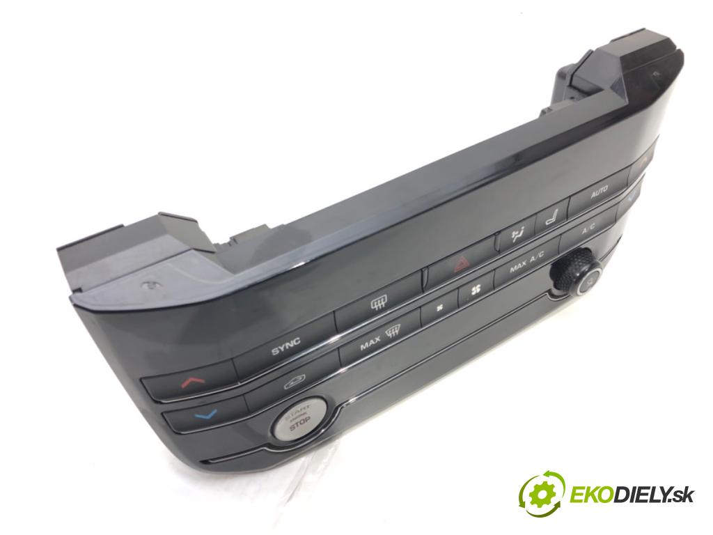 JAGUAR XE (X760) 2015 - 2022    2.0 D 132 kW [180 KM] olej napędowy 2015 - 2022  Panel ovládania kúrenia JX63-18C858-RB (Prepínače, spínače, tlačidlá a ovládače kúrenia)