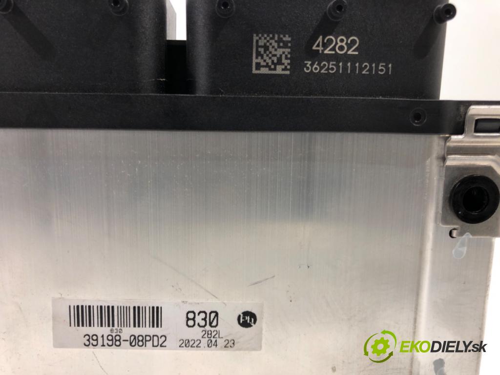 HYUNDAI i30 liftback 2022 81 kW 1.5 1498 riadiaca jednotka Motor 39199-08030 (Riadiaca jednotka)