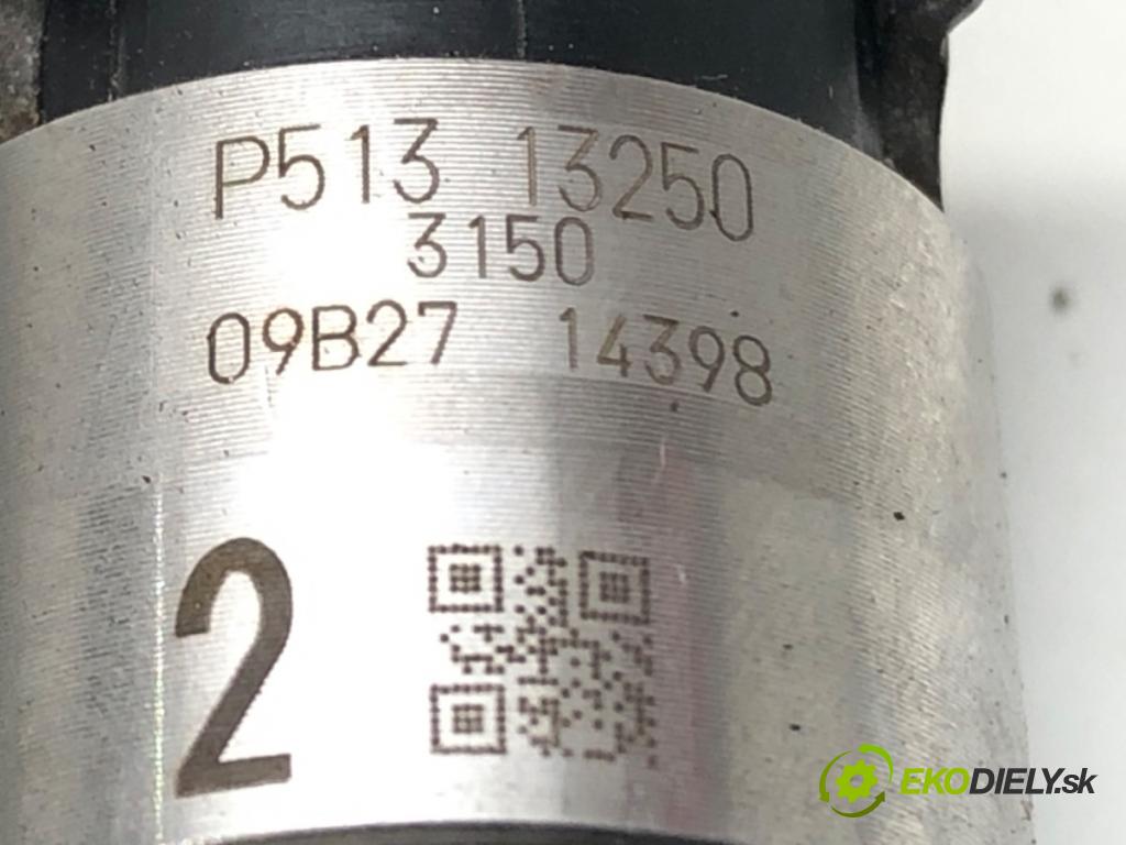 MAZDA 2 (DL, DJ) 2014 - 2022    1.5 SKYACTIV-G 66 kW [90 KM] benzyna 2014 - 2017  Lišta vstrekovacia P51313250 (Vstrekovacie lišty)