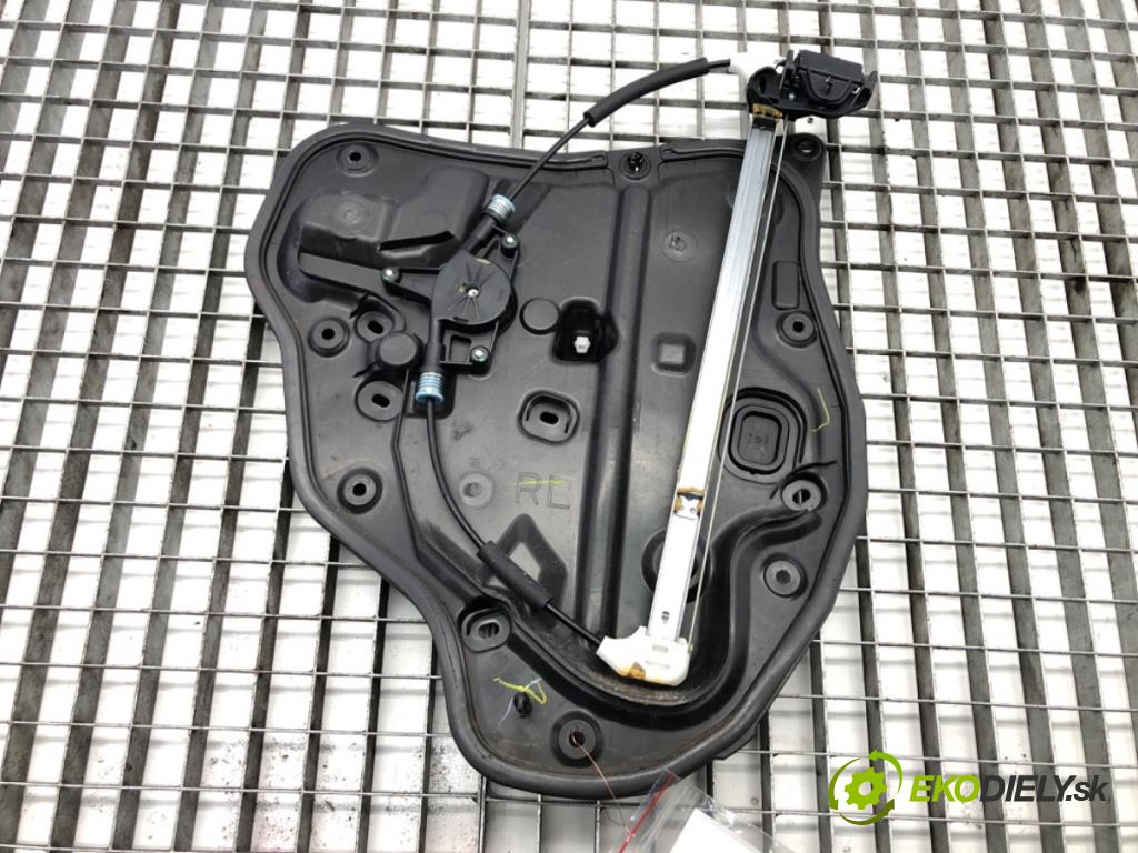 MAZDA 2 (DL, DJ) 2014 - 2022    1.5 SKYACTIV-G 66 kW [90 KM] benzyna 2014 - 2017  mechanismus okna levý zadní část DA6C7397X