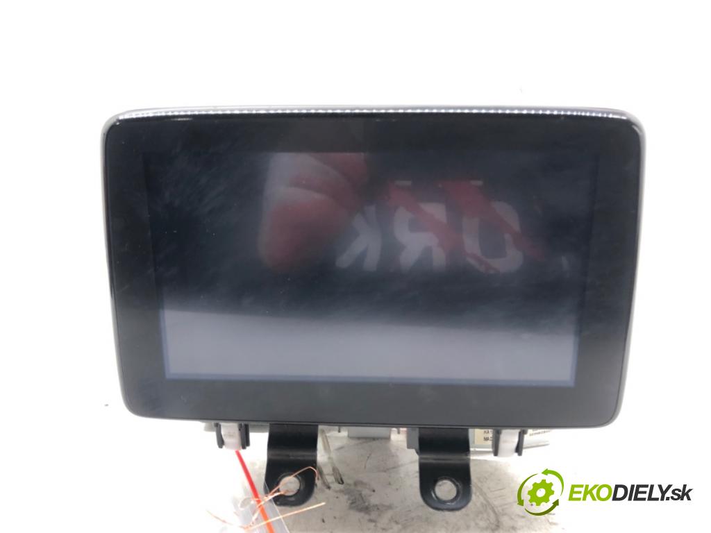 MAZDA 2 (DL, DJ) 2014 - 2022    1.5 SKYACTIV-G 66 kW [90 KM] benzyna 2014 - 2017  Dislpej D23N611J0B (Prístrojové dosky, displeje)