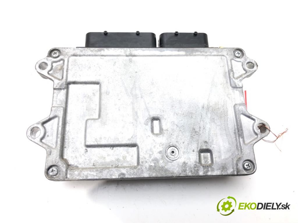 MAZDA 2 (DL, DJ) 2014 - 2022    1.5 SKYACTIV-G 66 kW [90 KM] benzyna 2014 - 2017  riadiaca jednotka Motor P5RV18881 (Riadiace jednotky)