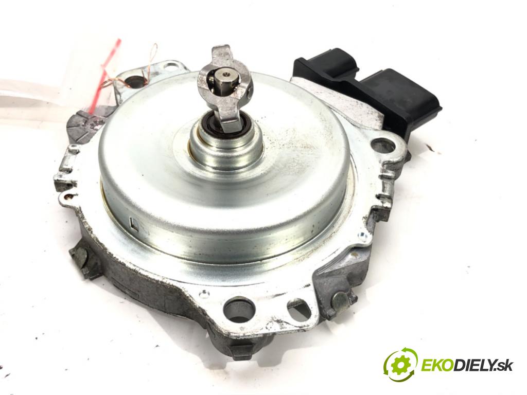 MAZDA 2 (DL, DJ) 2014 - 2022    1.5 SKYACTIV-G 66 kW [90 KM] benzyna 2014 - 2017  snímač časování VAČKOVÁ HŘÍDEL: PE02124Z0B