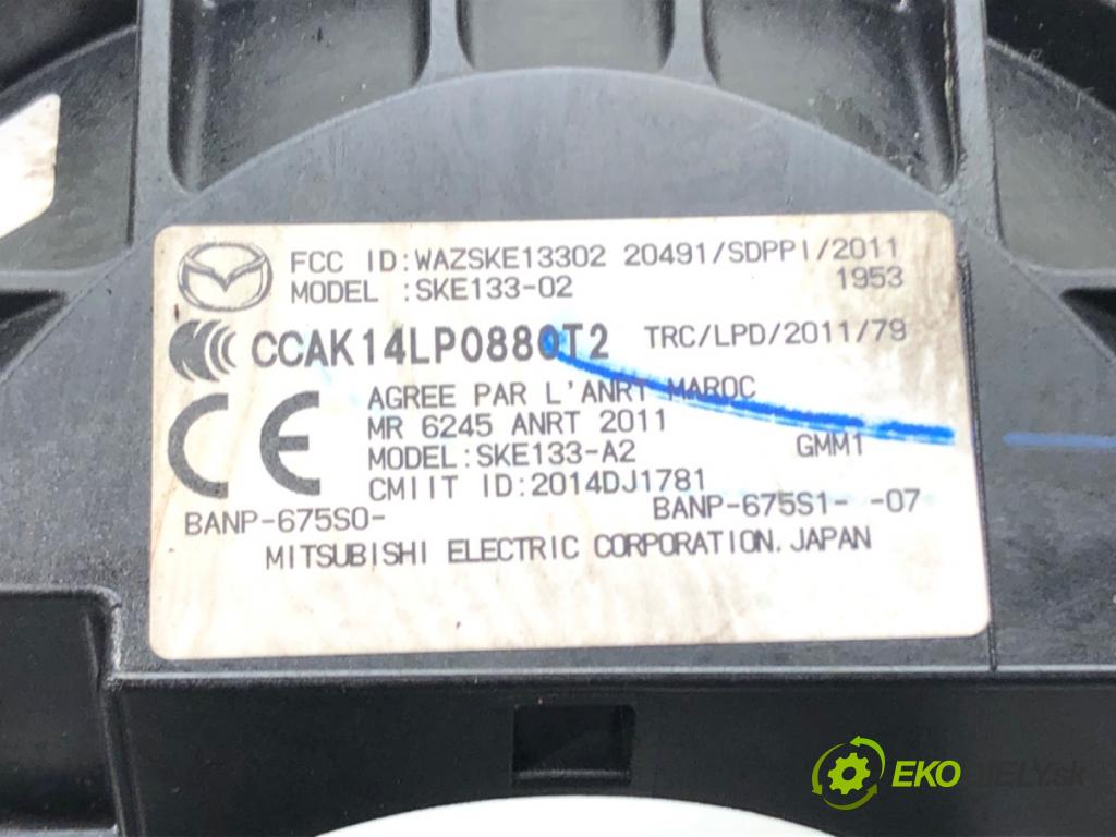 MAZDA 2 (DL, DJ) 2014 - 2022    1.5 SKYACTIV-G 66 kW [90 KM] benzyna 2014 - 2017  blokáda volantu SKE133-A2 (Ostatní)
