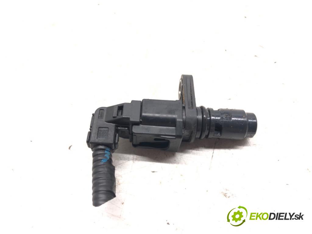 TOYOTA COROLLA sedan (_E21_) 2019 - 2022    1.6 VVTi Flexfuel (ZRE210_) 92 kW [125 KM] Benzyna  snímač pozice vačkového hřídele  (Snímače polohy kliky, vačky)