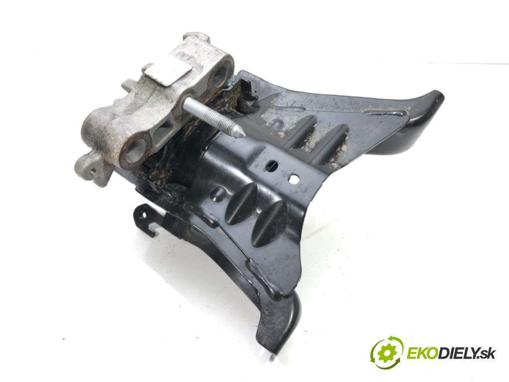 TOYOTA COROLLA sedan (_E21_) 2019 - 2022    1.6 VVTi Flexfuel (ZRE210_) 92 kW [125 KM] Benzyna  AirBag Motor  (Držiaky motora)