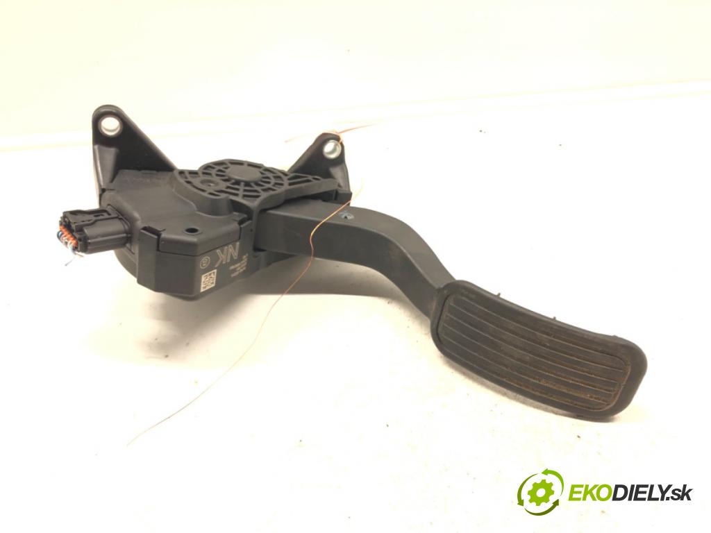 TOYOTA COROLLA sedan (_E21_) 2019 - 2022    1.6 VVTi Flexfuel (ZRE210_) 92 kW [125 KM] Benzyna  Potenciometer plynového pedálu 78110-02211 (Pedále)