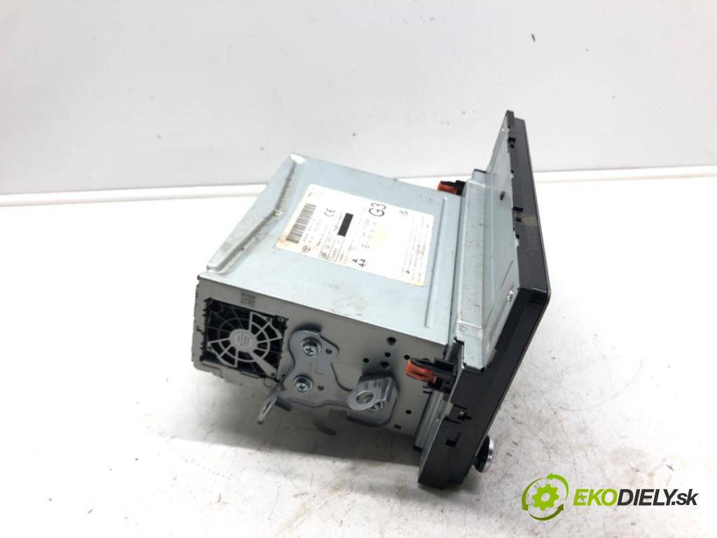 TOYOTA COROLLA sedan (_E21_) 2019 - 2022    1.6 VVTi Flexfuel (ZRE210_) 92 kW [125 KM] Benzyna  RADIO Navigácia 86140-02G30 (Audio zariadenia)