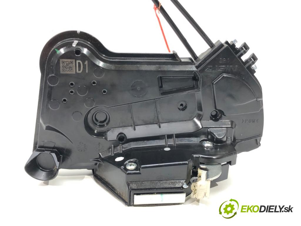 TOYOTA COROLLA sedan (_E21_) 2019 - 2022    1.6 VVTi Flexfuel (ZRE210_) 92 kW [125 KM] Benzyna  zámok dveře pravý přední část