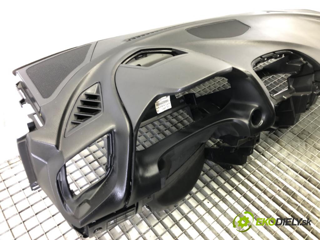 MAZDA 3 (BM, BN) 2013 - 2022    2.5 (BM543) 138 kW [188 KM] benzyna 2013 - 2022  Palubná doska  (Palubné dosky)