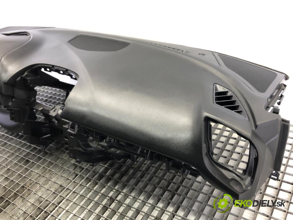 MAZDA 3 (BM, BN) 2013 - 2022    2.5 (BM543) 138 kW [188 KM] benzyna 2013 - 2022  Palubná doska  (Palubné dosky)