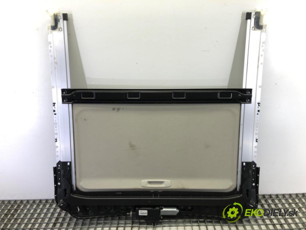 MAZDA 3 (BM, BN) 2013 - 2022    2.5 (BM543) 138 kW [188 KM] benzyna 2013 - 2022  střešní okno  (Okna karoserie)