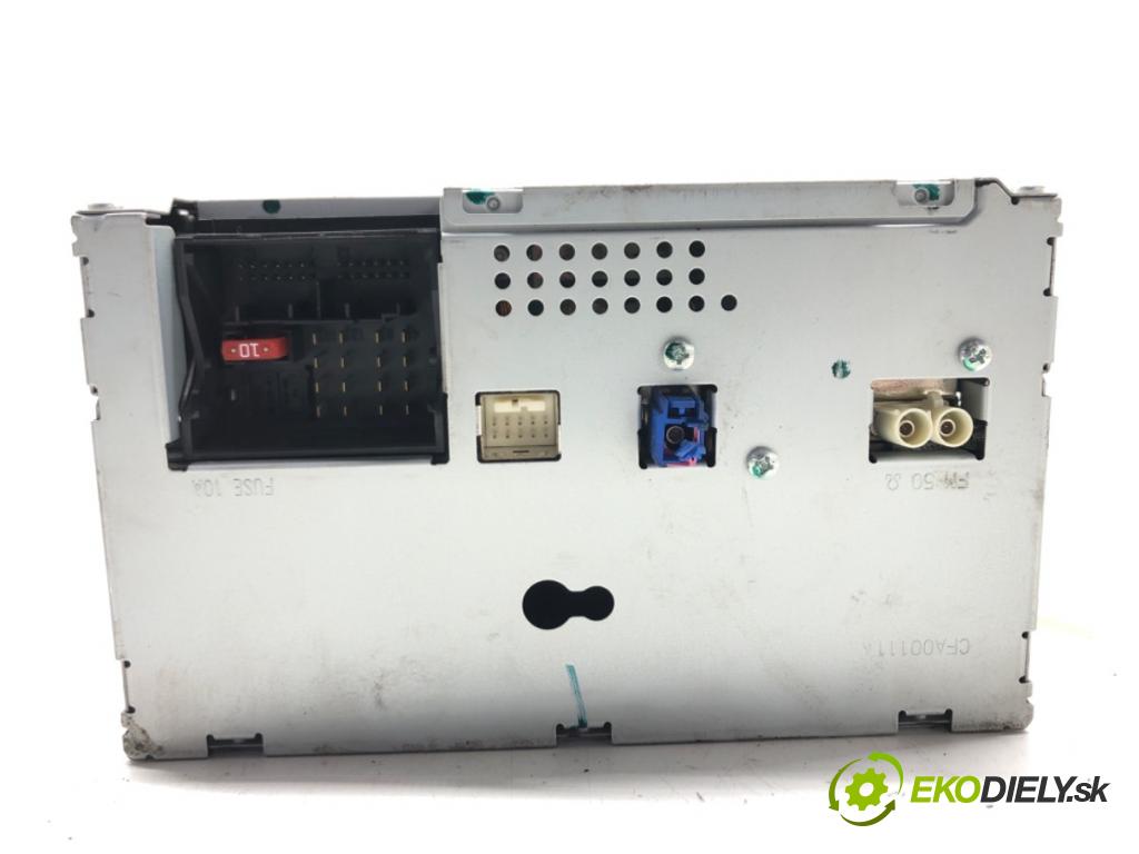 MERCEDES-BENZ KLASA GLK (X204) 2008 - 2015    220 CDI 4-matic (204.984, 204.997) 125 kW [170 KM]  RADIO A2049008605 (Audio zariadenia)