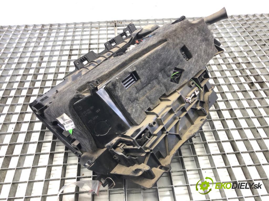 MERCEDES-BENZ KLASA GLK (X204) 2008 - 2015    220 CDI 4-matic (204.984, 204.997) 125 kW [170 KM]  Priehradka, kastlík spolujazdca A2046801591 (Priehradky, kastlíky)