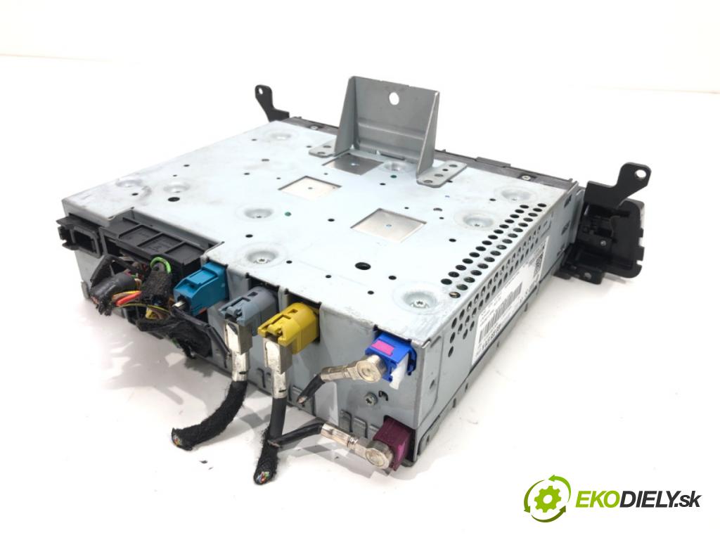 AUDI A6 C7 (4G2, 4GC) 2010 - 2018    3.0 TDI quattro 180 kW [245 KM] olej napędowy 2011  RADIO 4G0035670K (Audio zariadenia)